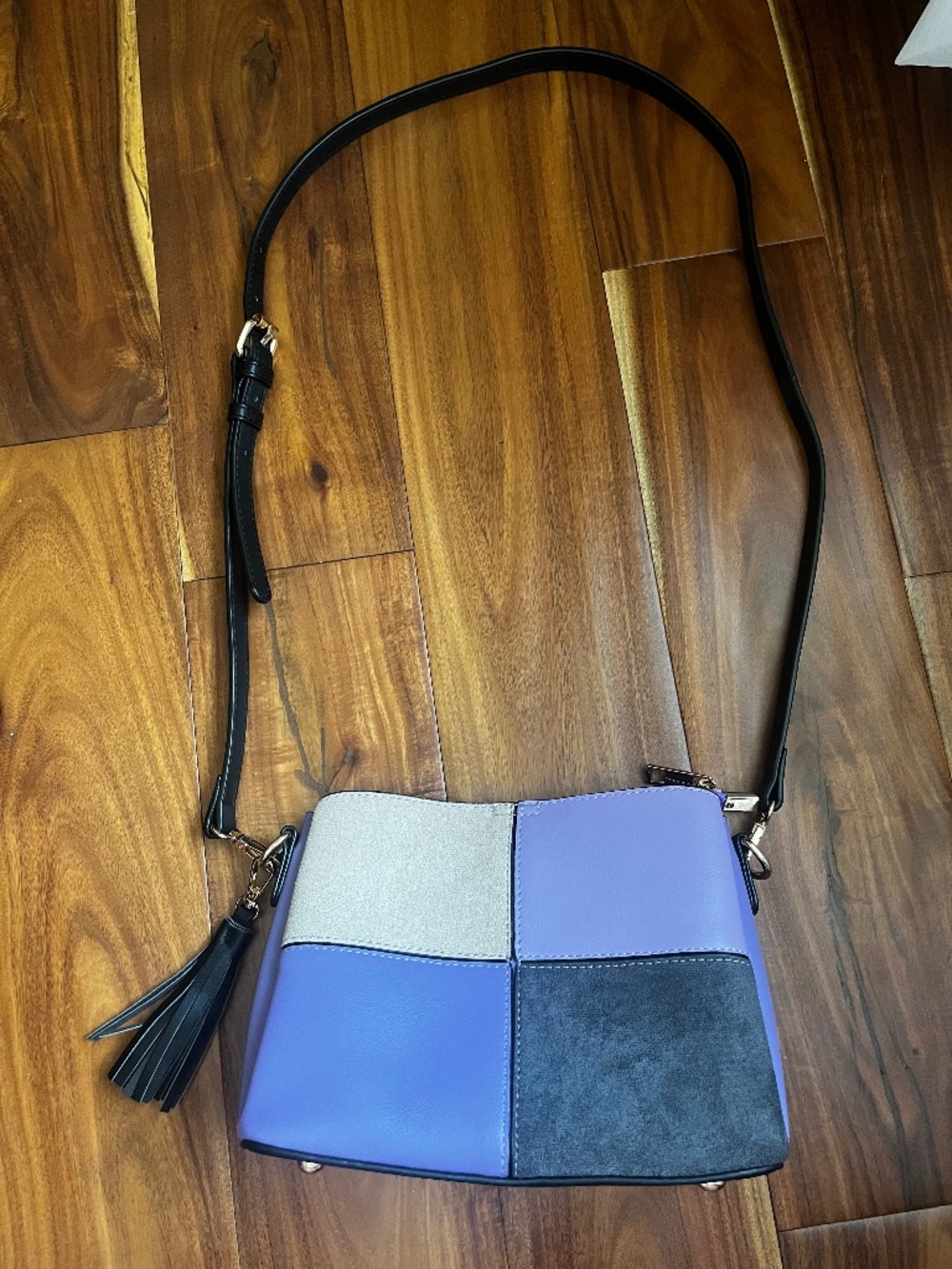 Mellow world crossbody bag